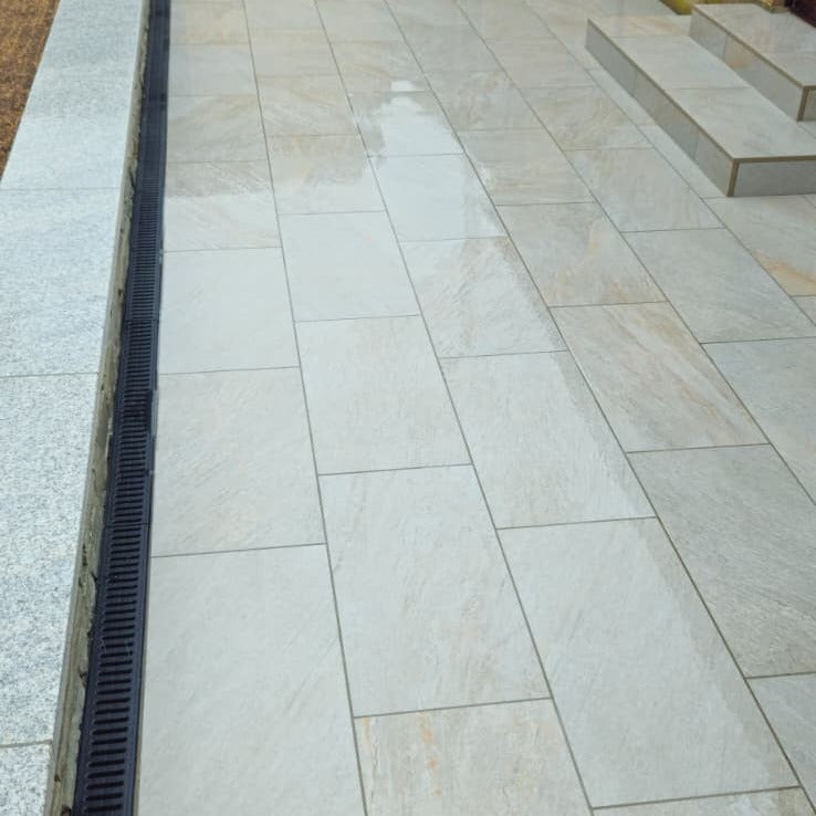 Diva Range Quartz Silver Porcelain Paving