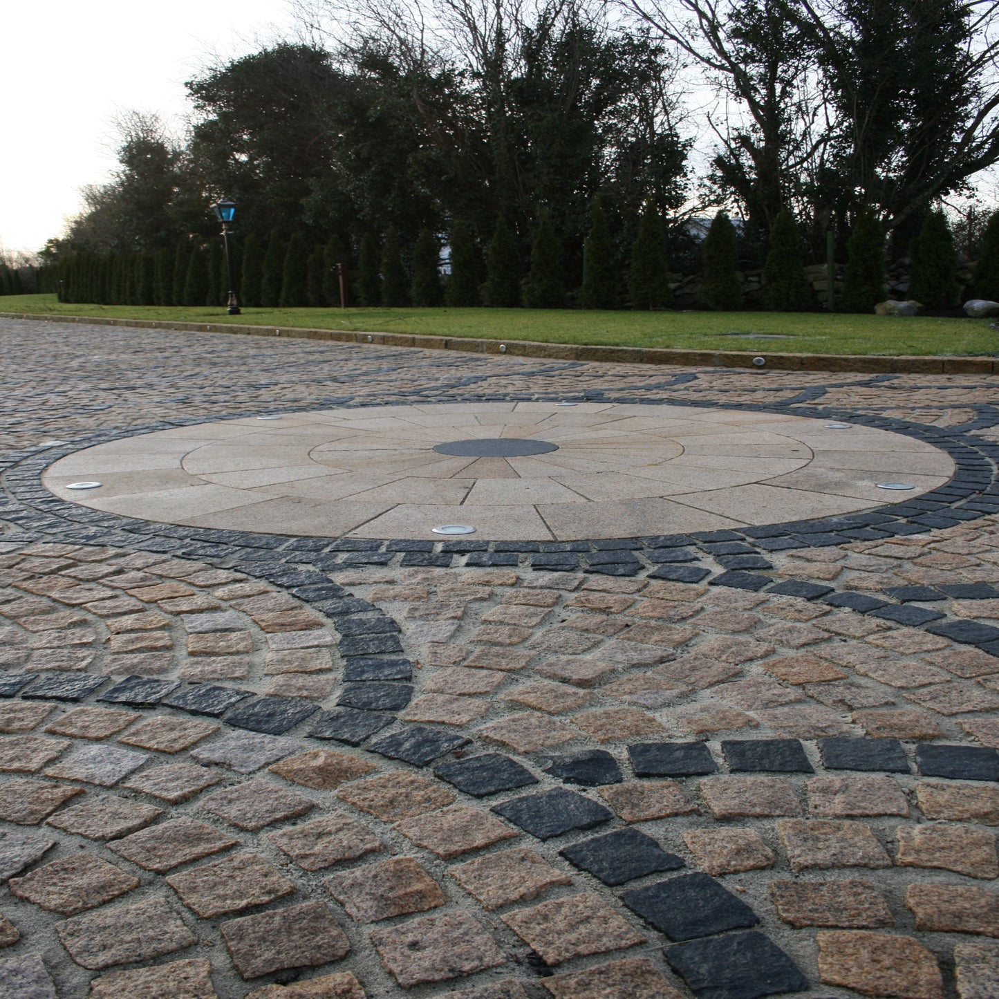 Black Granite Setts 100 x 100 - Bush Hammered & Lightly Tumbled