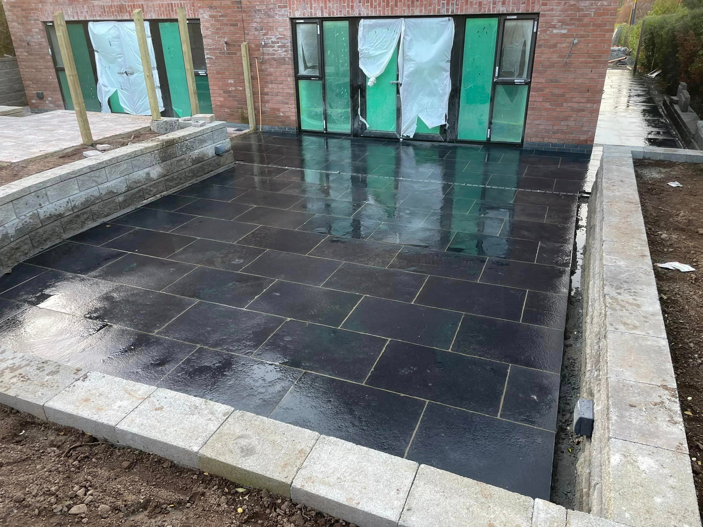Black Limestone Paving 900 x 600