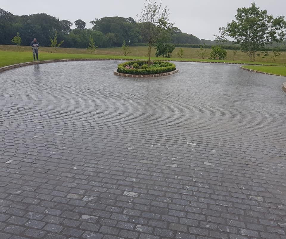 Black Granite Setts 200 x 100 - Bush Hammered & Lightly Tumbled