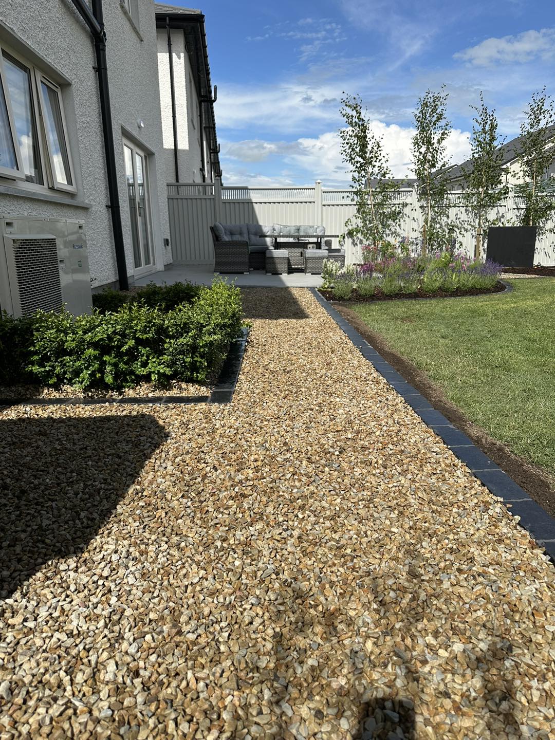 Black Limestone Setts 200 x 100 x 50-70
