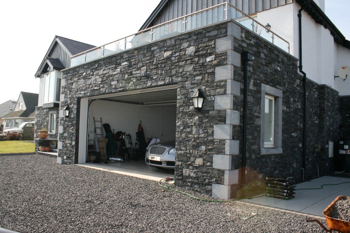 Limestone Quoins