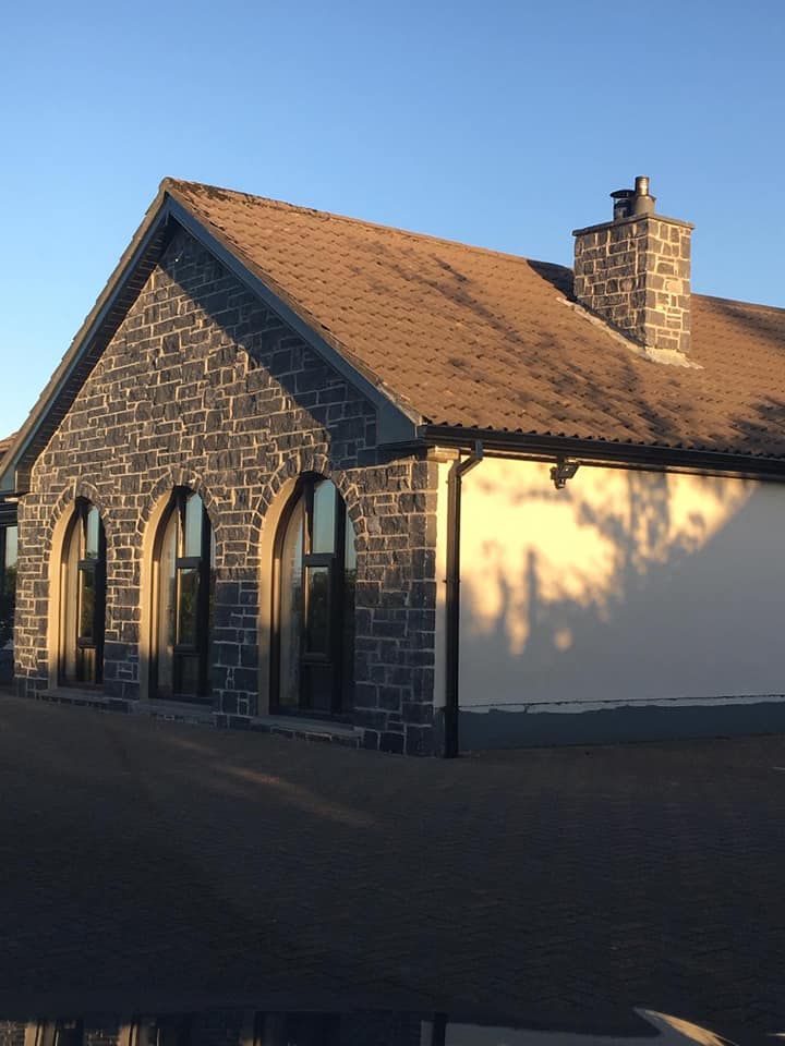 Blue Limestone Stoneer - Corners