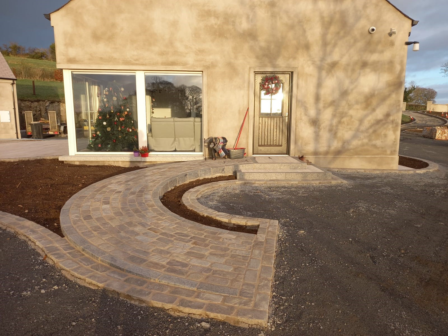 Cider Black Sandstone Setts - Tumbled