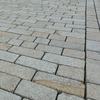 Coachman's Gold Granite Setts