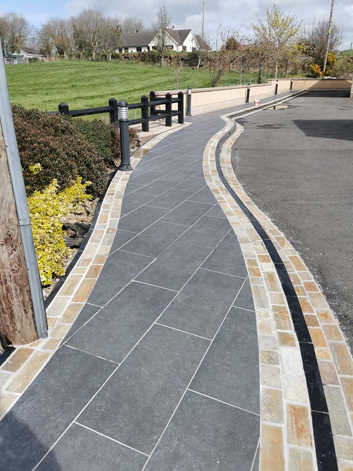Donegal Quartzite Setts RL x 100