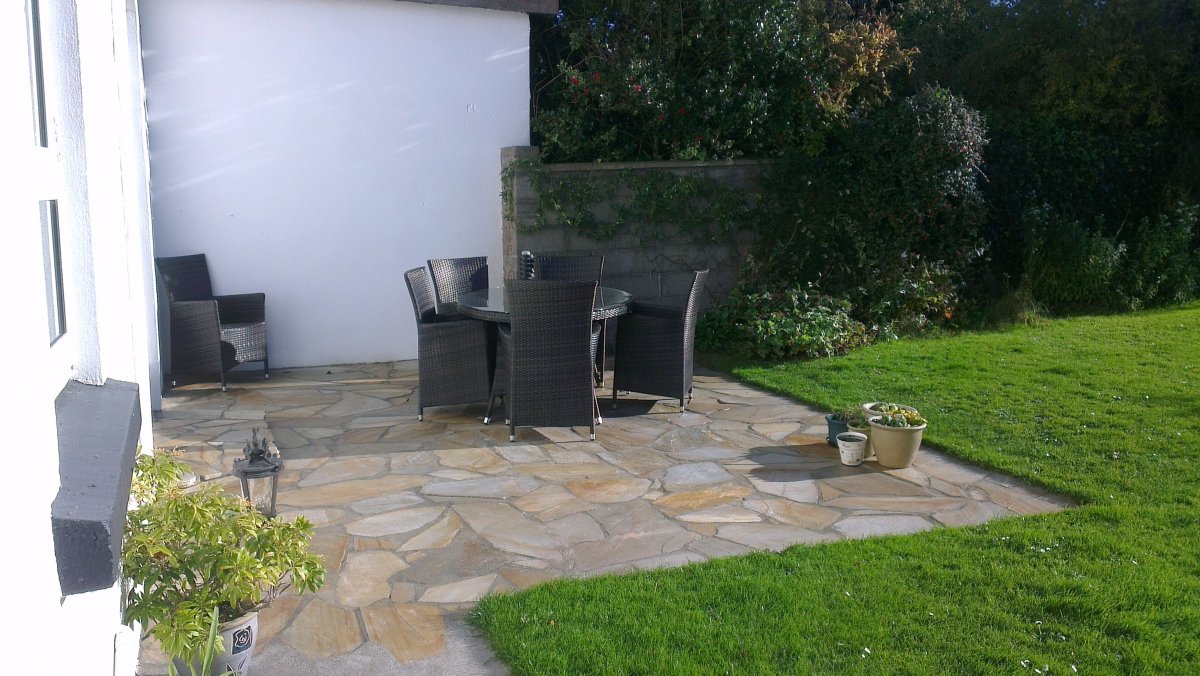 Donegal Quartzite Crazy Paving