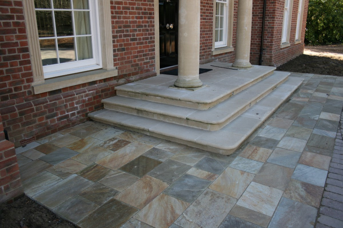 Donegal Quartzite Light Sawn Paving