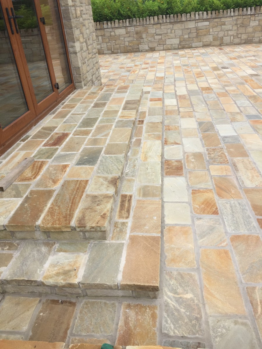 Donegal Quartzite Light Sawn Paving