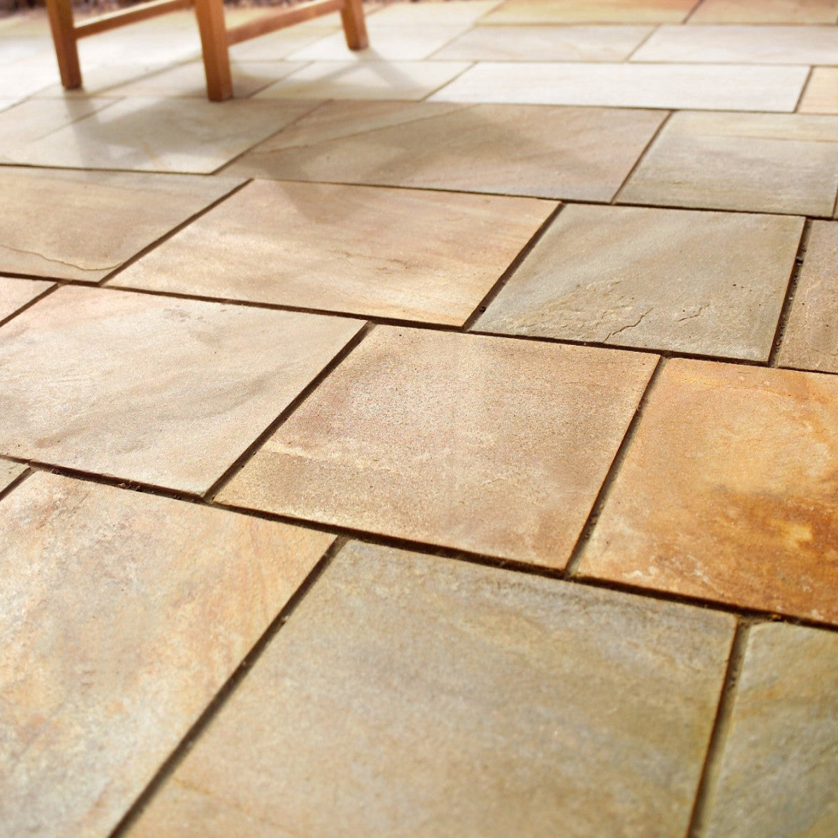 Donegal Quartzite Light Sawn Paving
