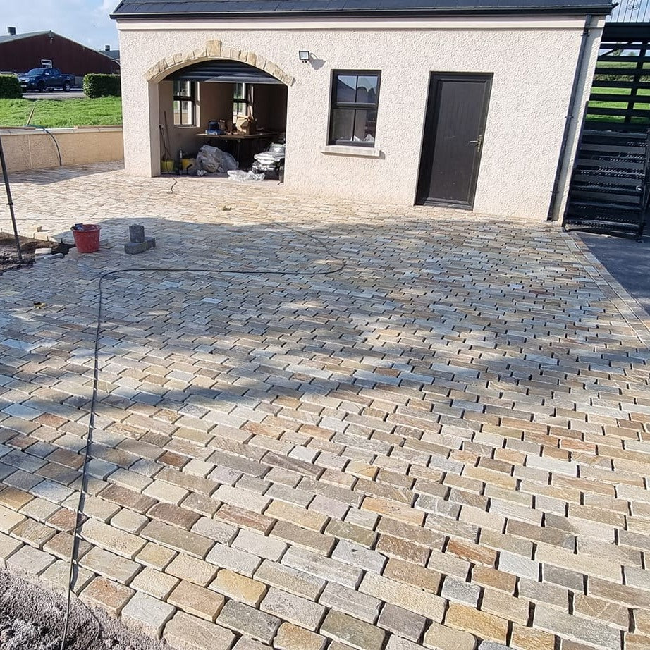 Donegal Quartzite Setts 200 x 100
