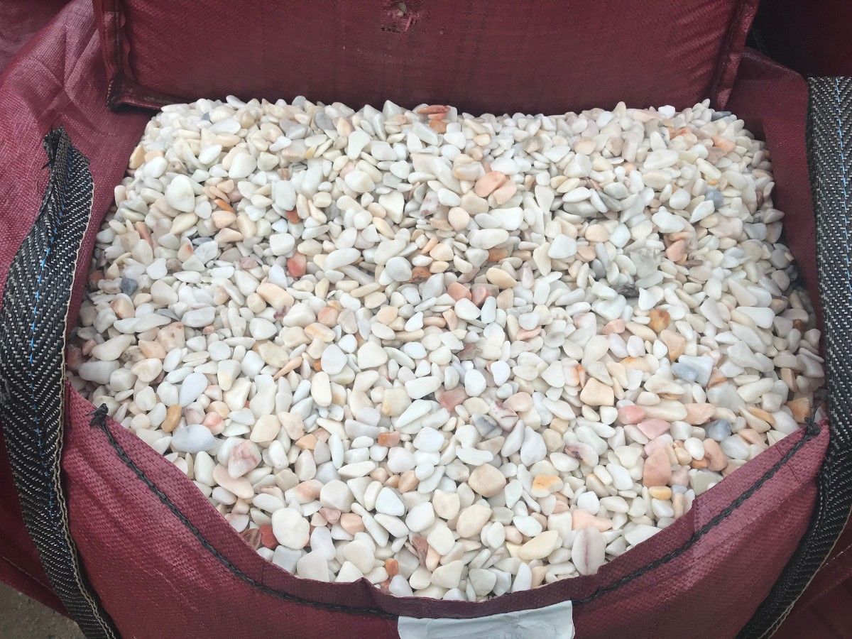 Flamingo Pebbles