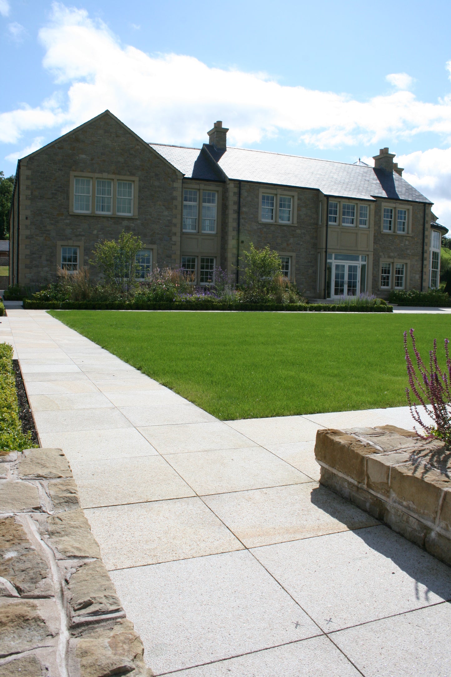 Gold Granite Paving - 600 x 600