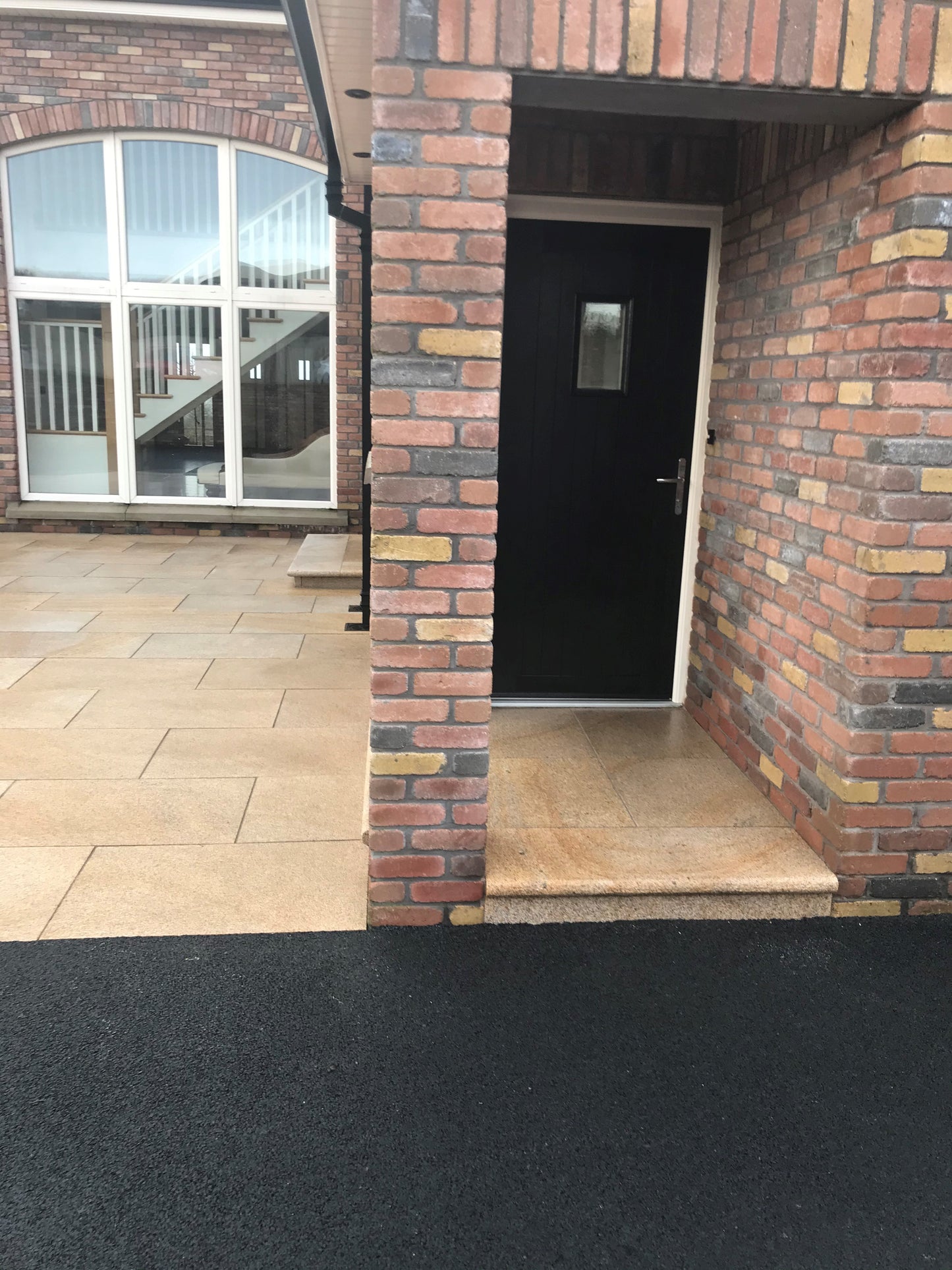 Gold Granite Paving - 900 x 600