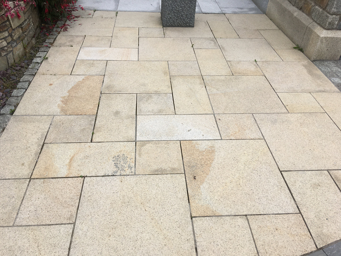 Gold Granite Paving Patio Pack