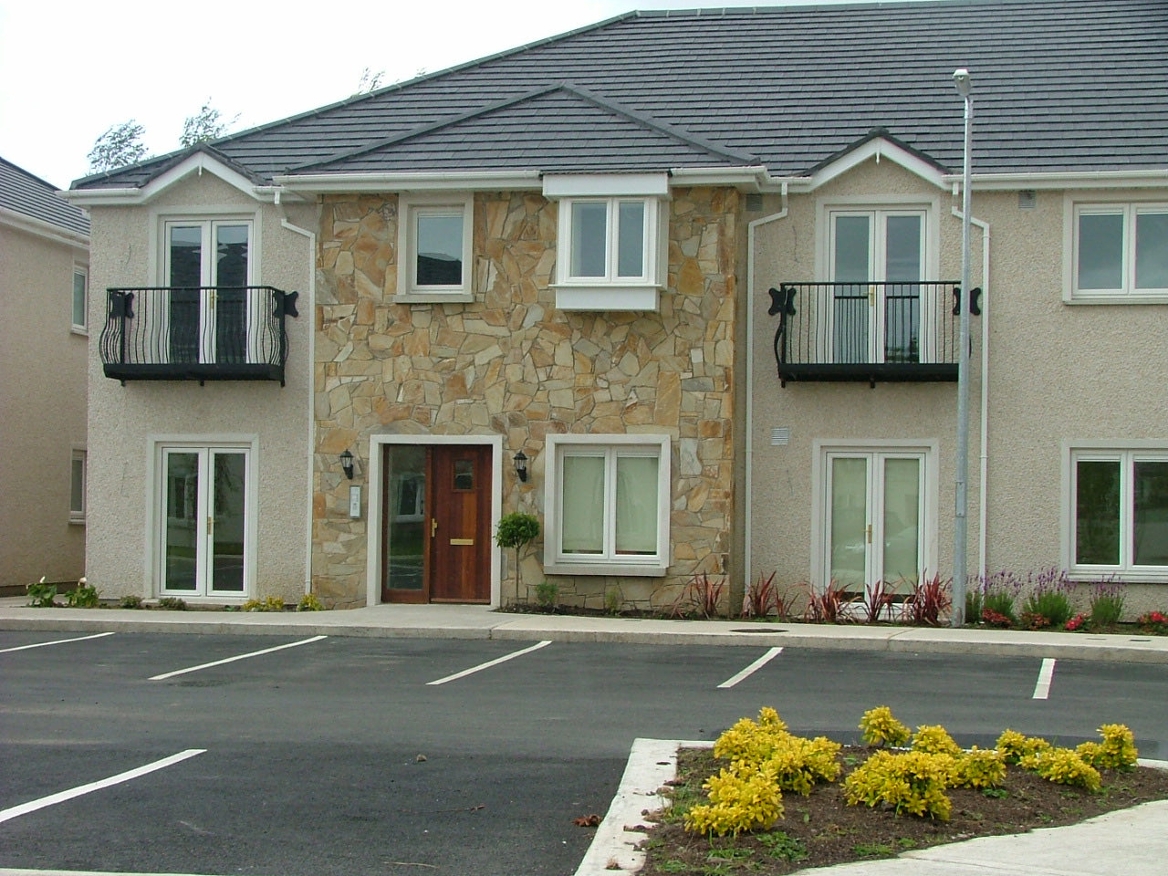 Donegal Quartzite Cladding