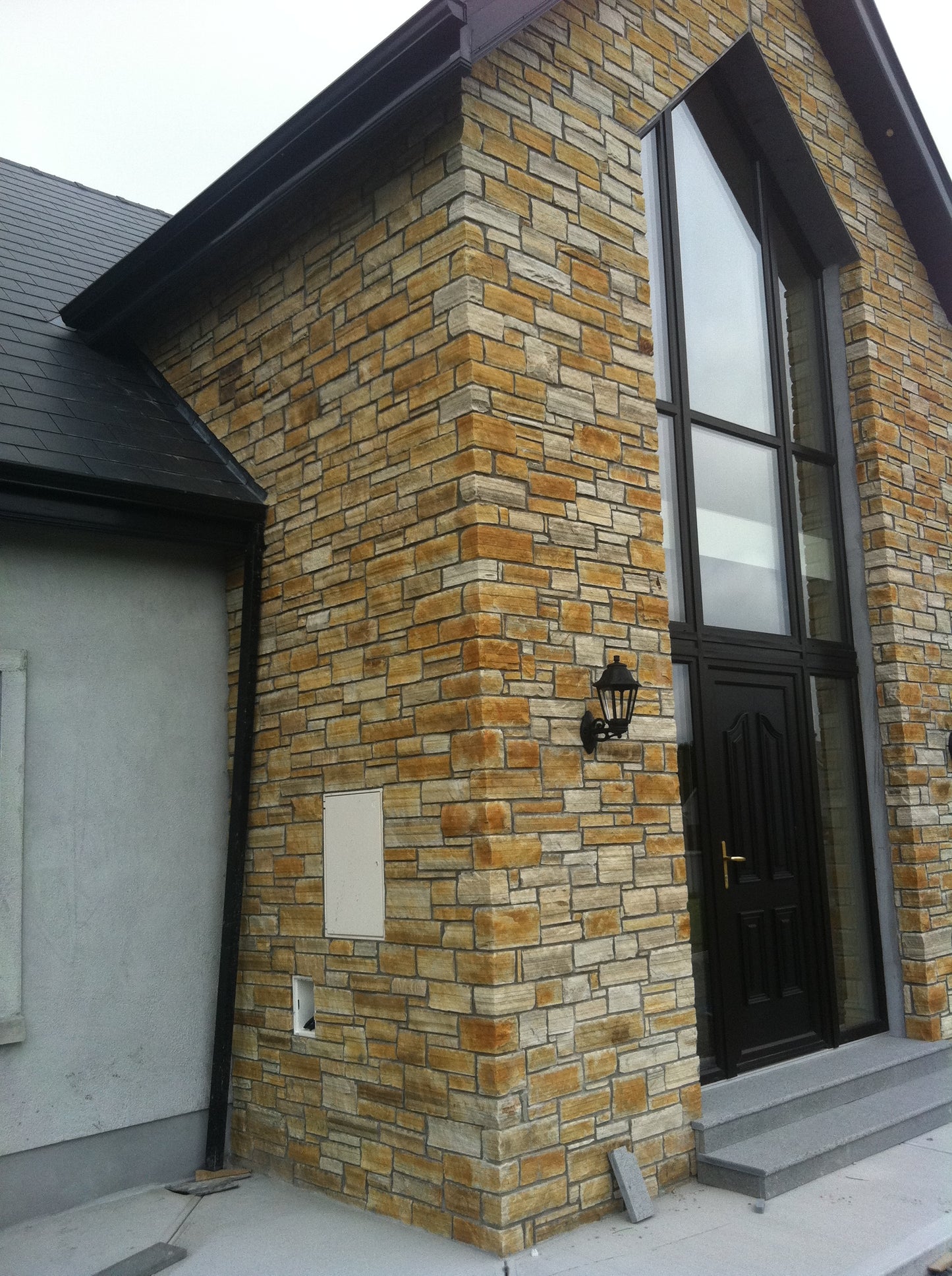 Gold Donegal Quartzite Stoneer - Flats