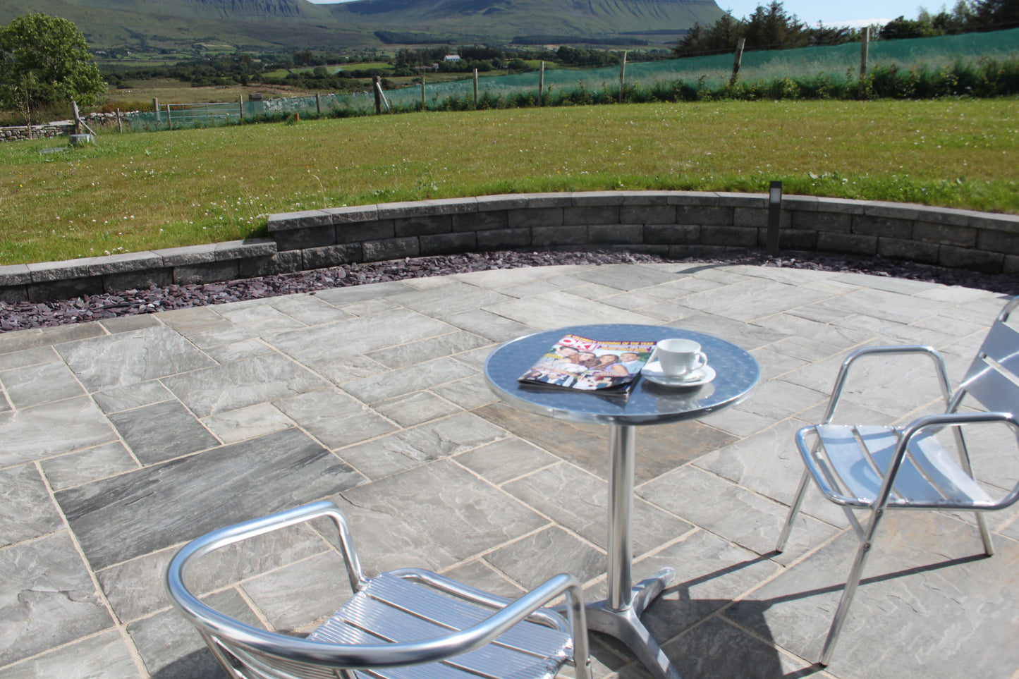 Grey Sandstone Paving (Mixed Sizes)