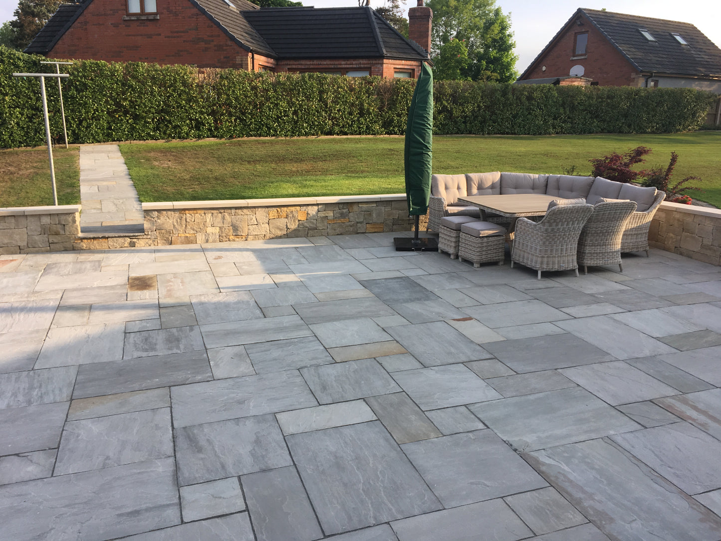 Grey Sandstone Paving (Mixed Sizes)