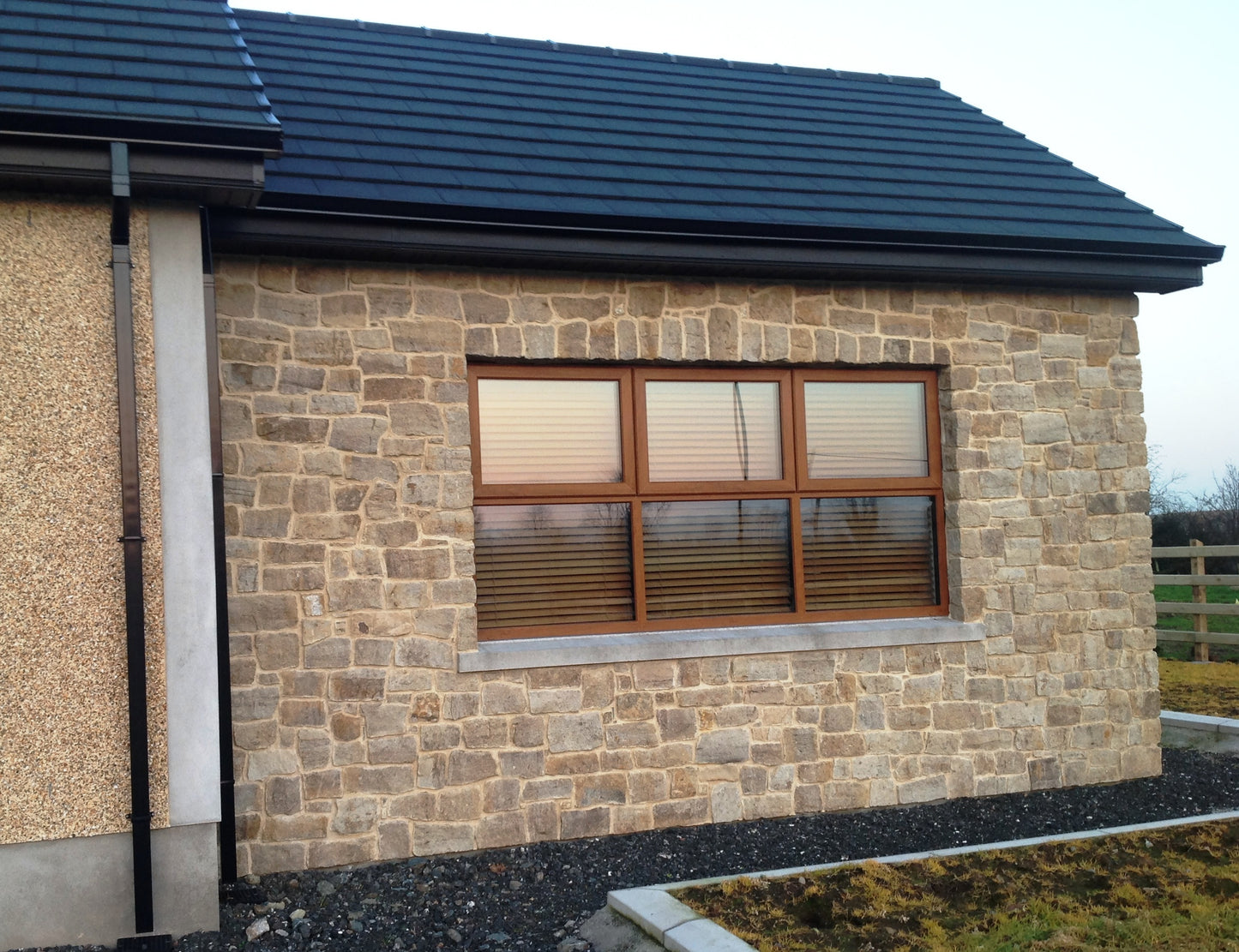 Grit Sandstone Stoneer - Flats