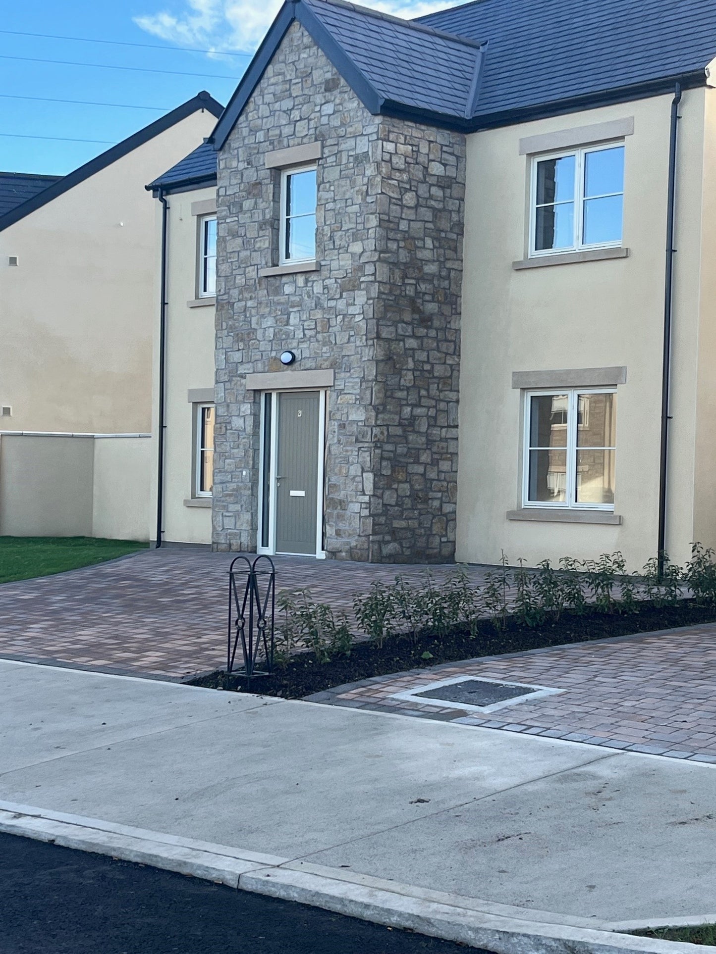 Grit Sandstone Stoneer - Flats