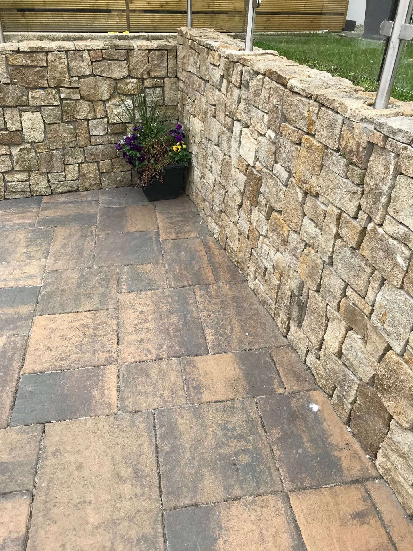 Grit Sandstone Stoneer - Flats