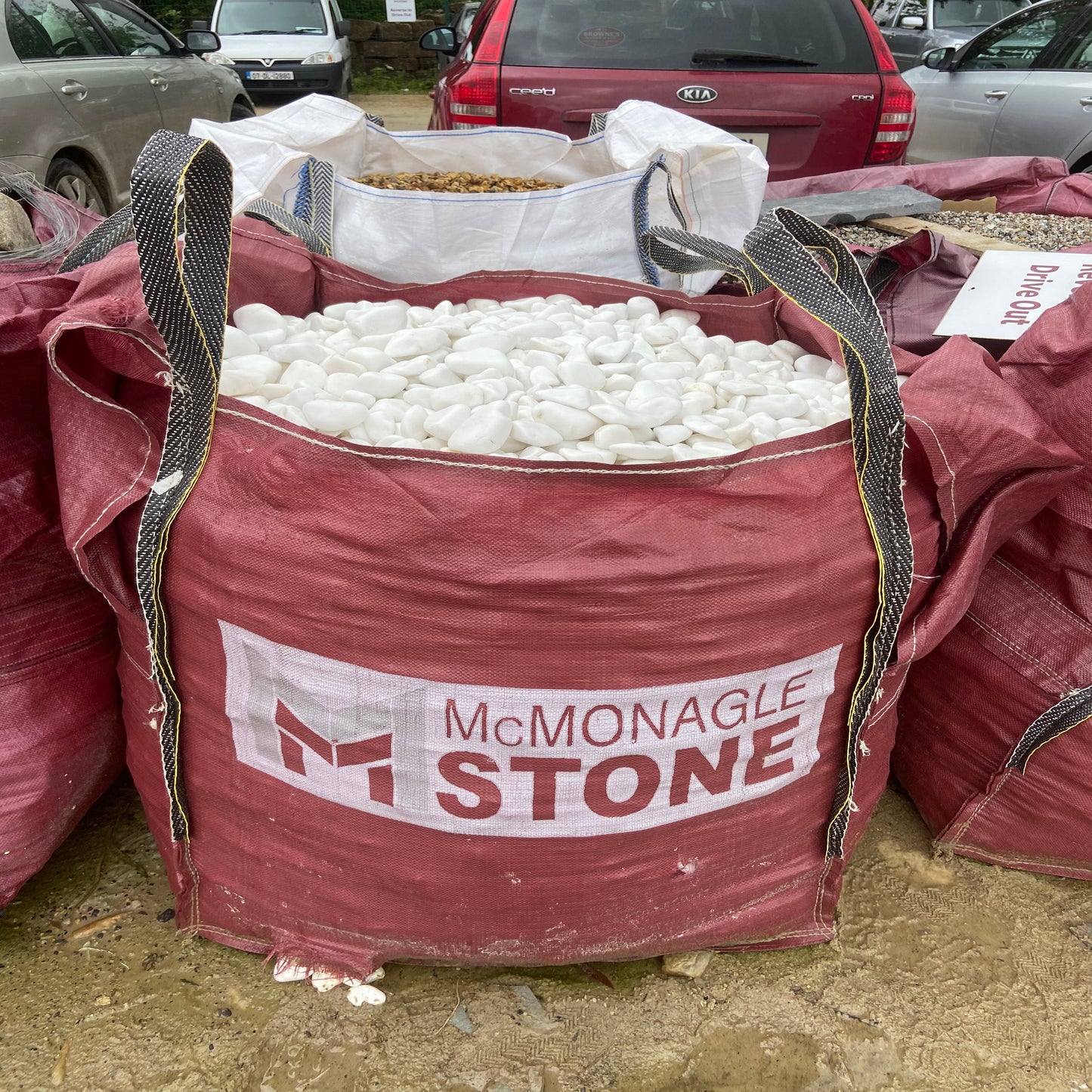 White Thasos Pebbles Bulk