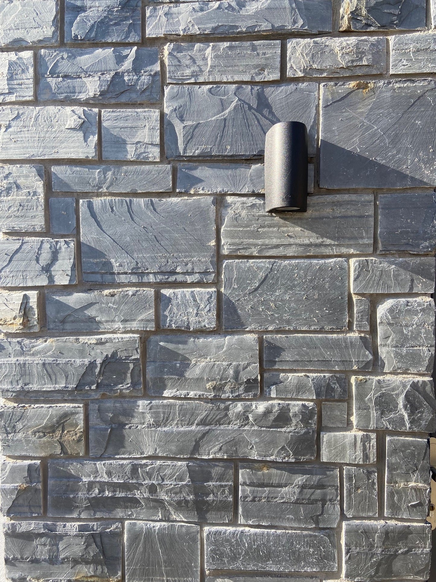 Irish Slate Stoneer - Corners