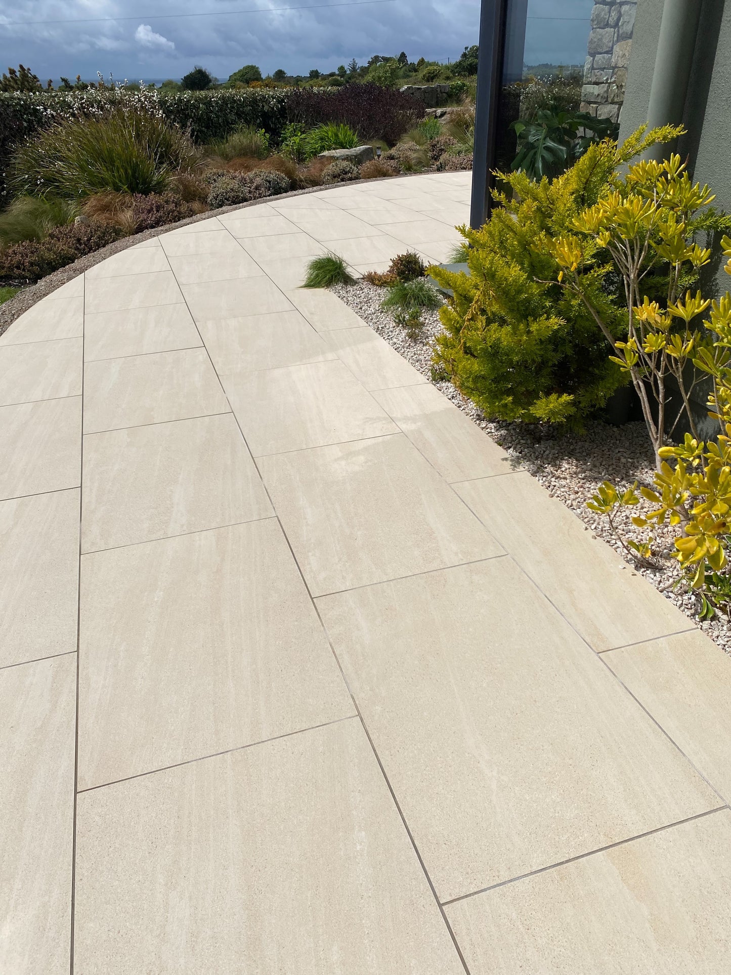 Jewel Range Camel Porcelain Paving