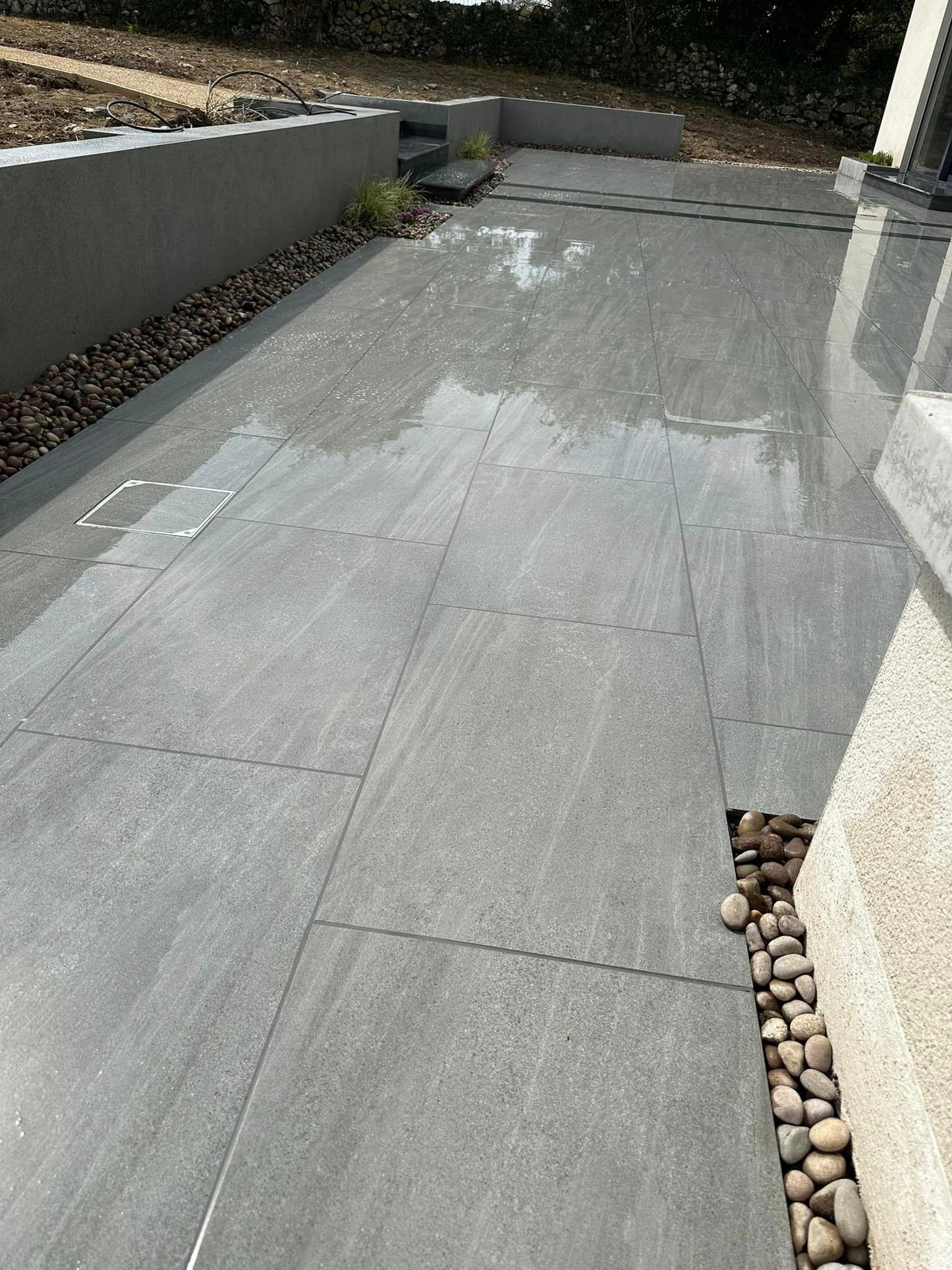 Jewel Range Ashen Porcelain Paving