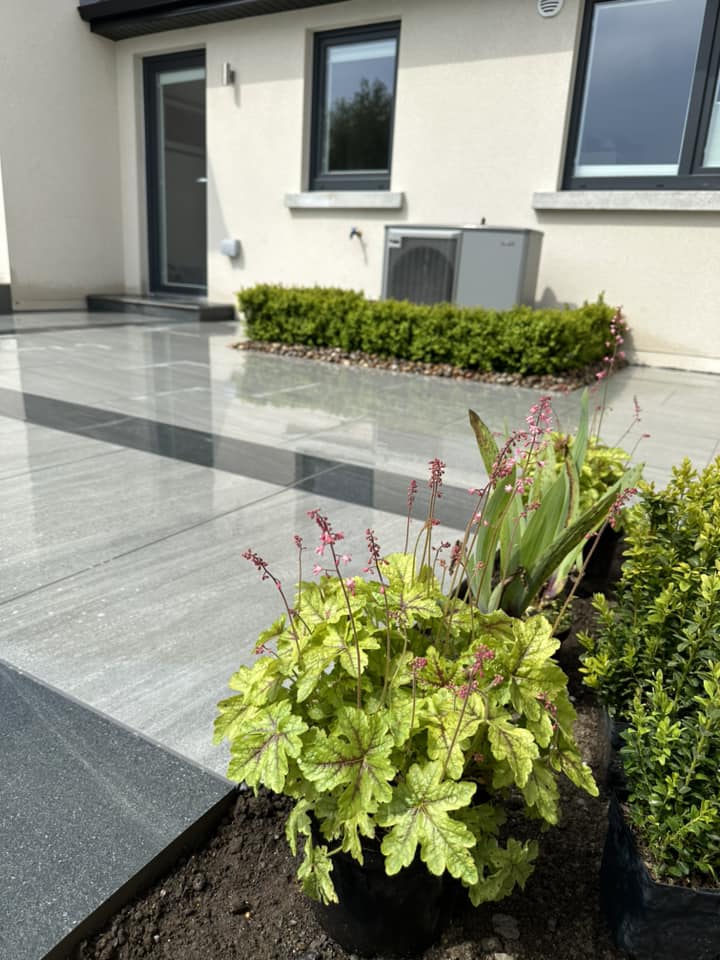 Jewel Range Ashen Porcelain Paving