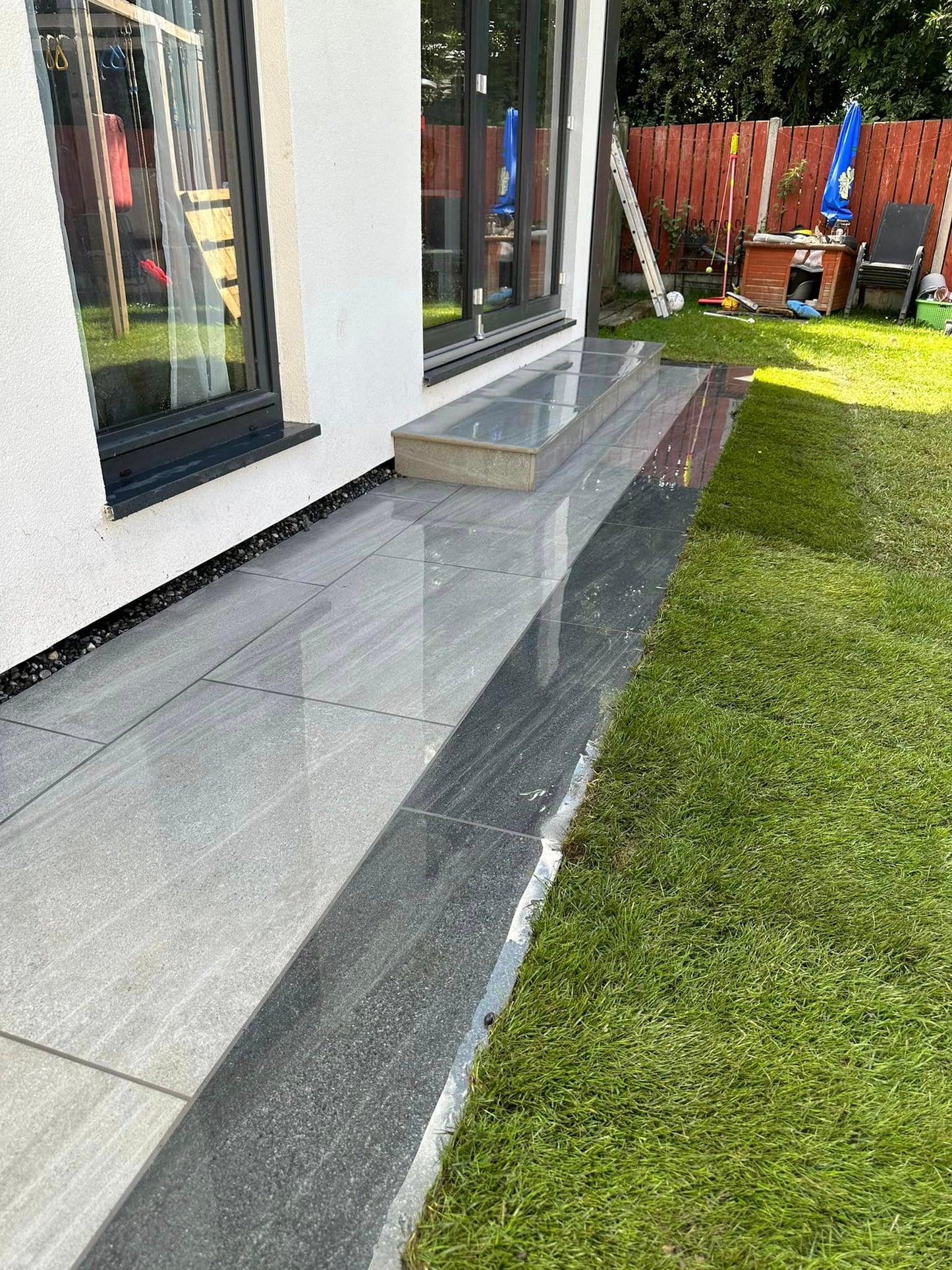 Jewel Range Smokey Porcelain Paving