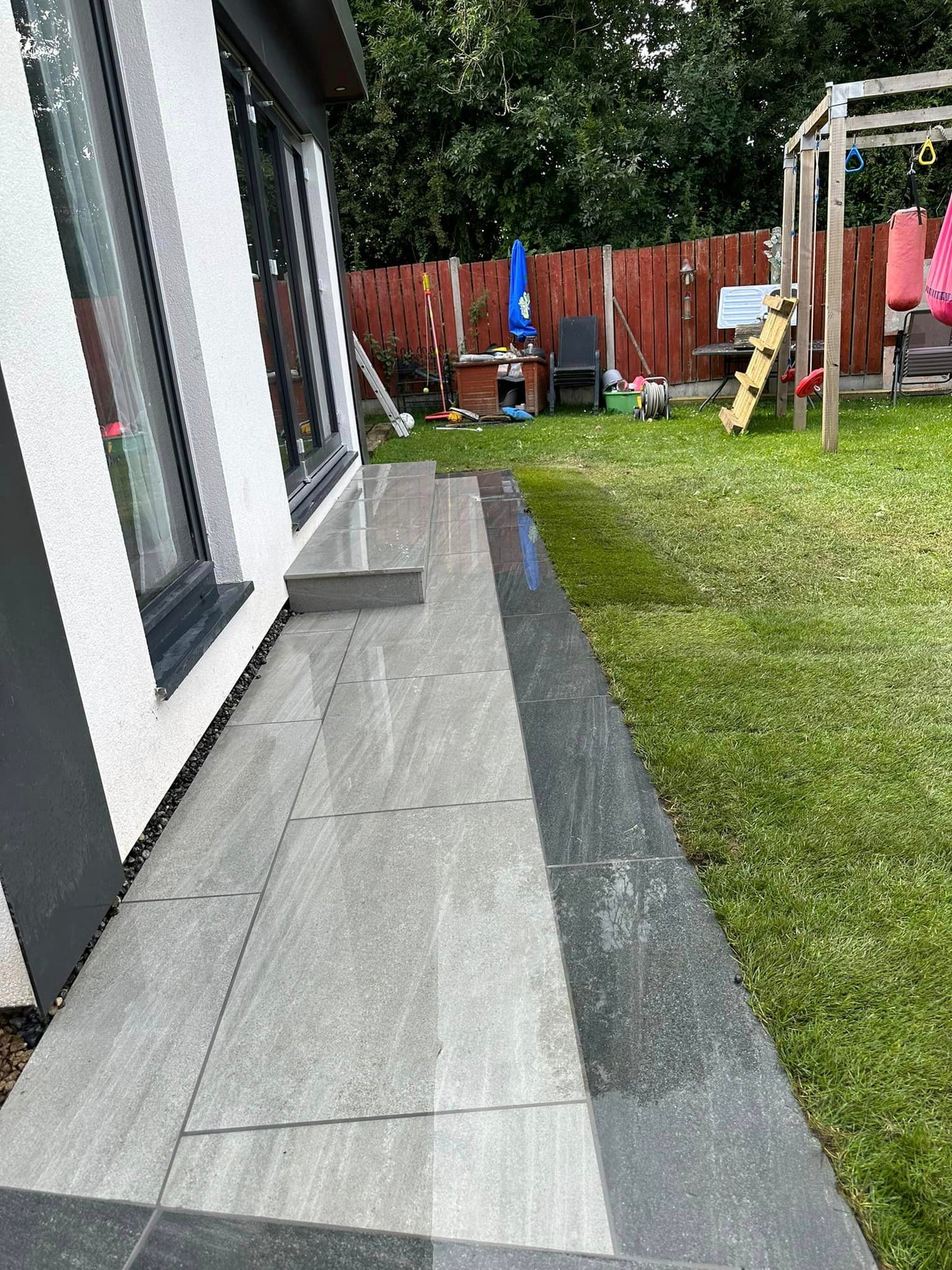 Jewel Range Smokey Porcelain Paving