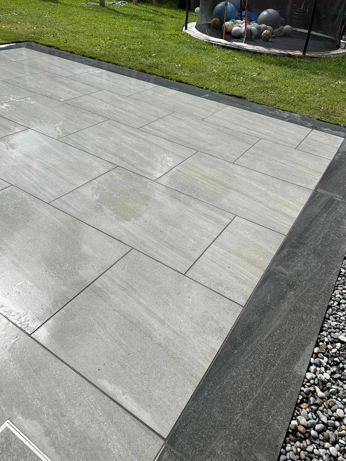 Jewel Range Smokey Porcelain Paving
