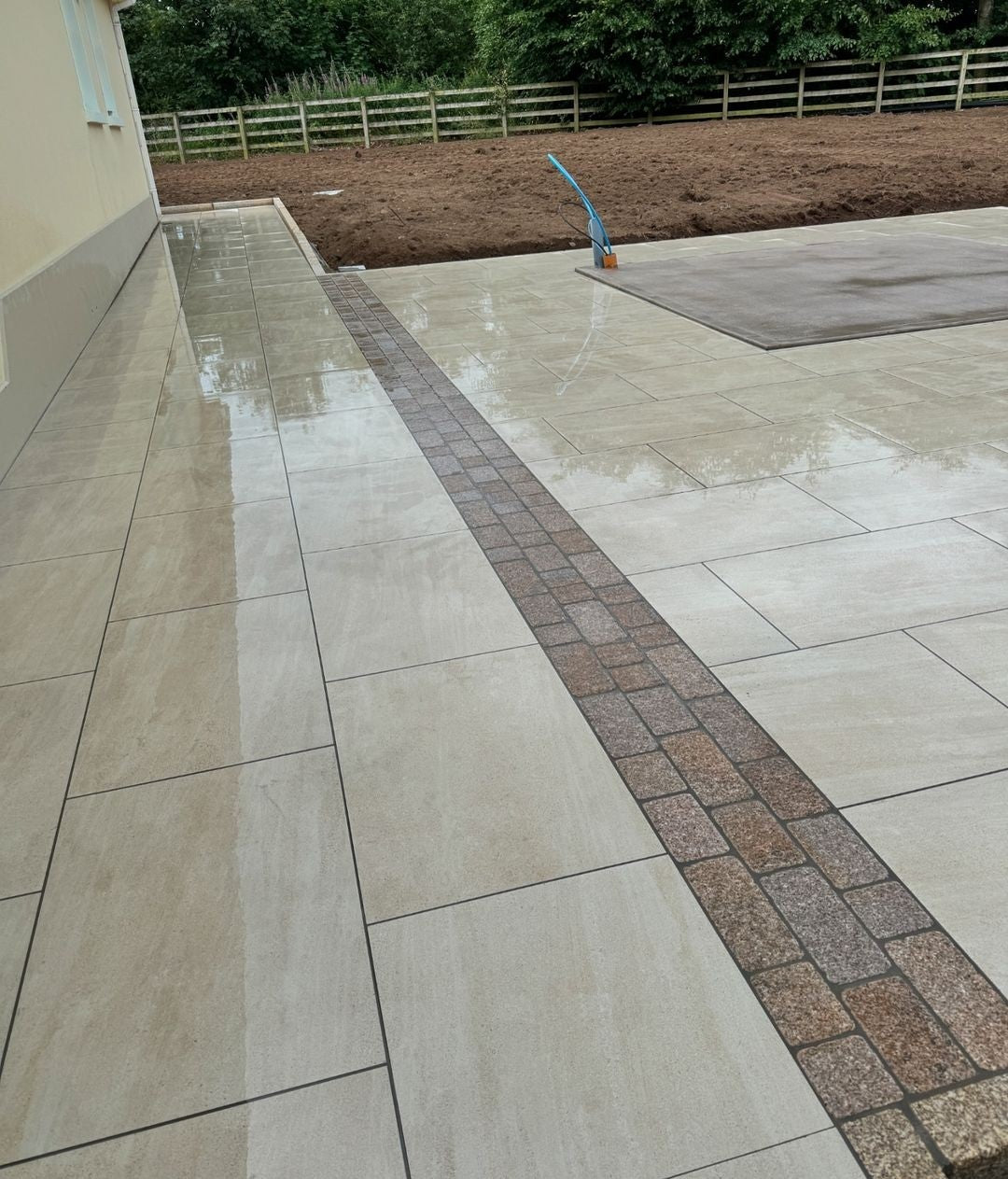 Jewel Range Camel Porcelain Paving