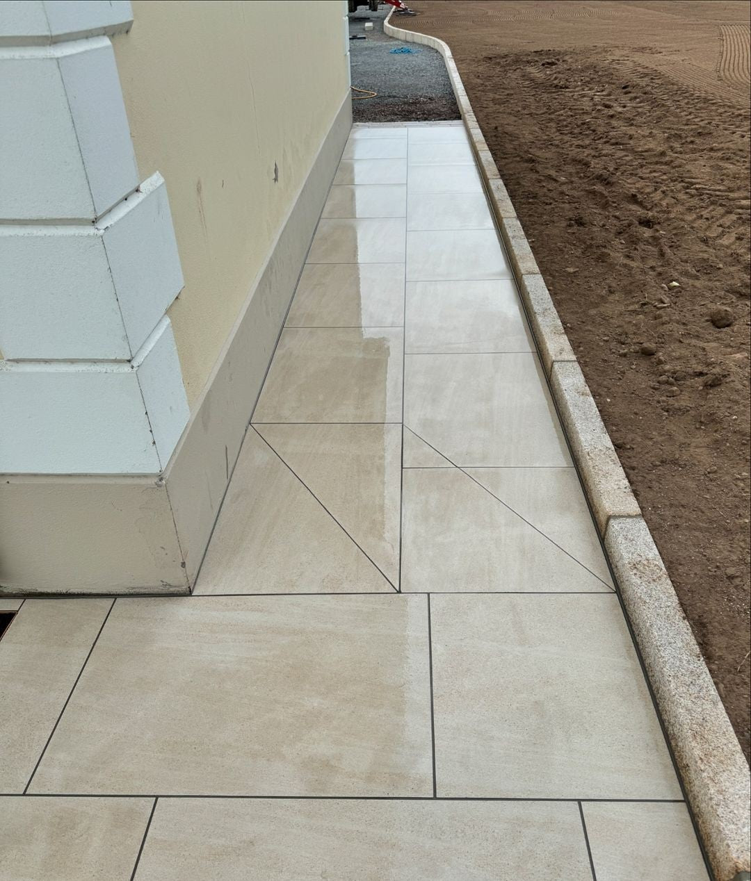 Jewel Range Camel Porcelain Paving