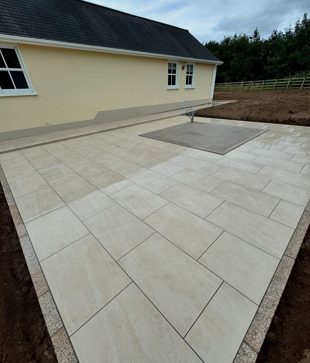 Coachman's Gold Granite Setts