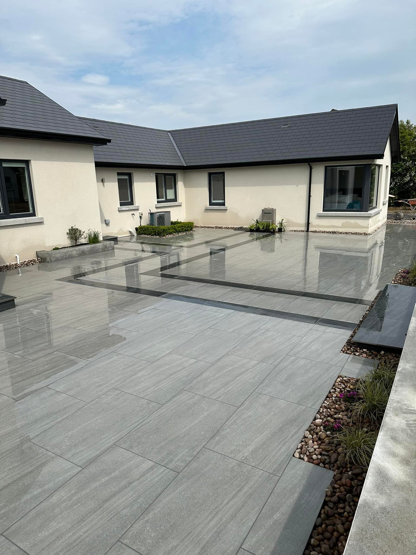Jewel Range Smokey Porcelain Paving