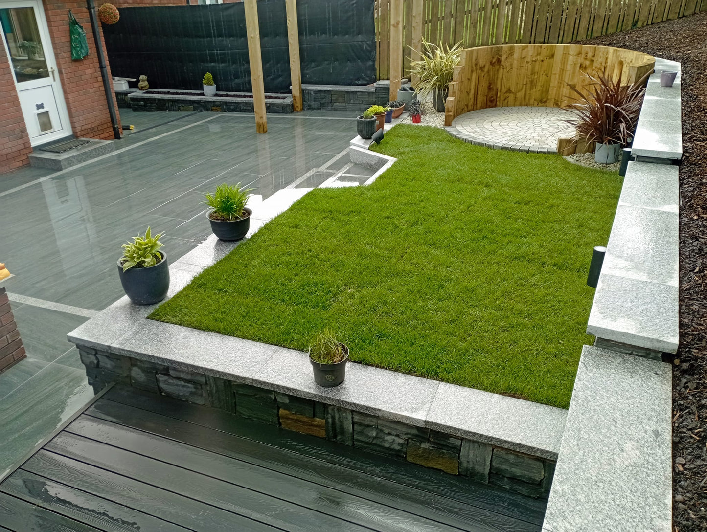 Jewel Range Smokey Porcelain Paving