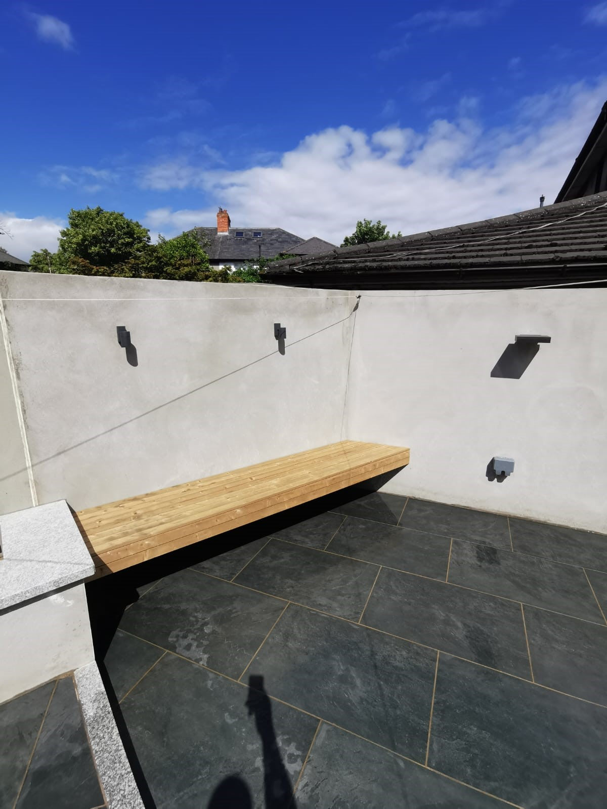 Jewel Range Station Black Porcelain Paving