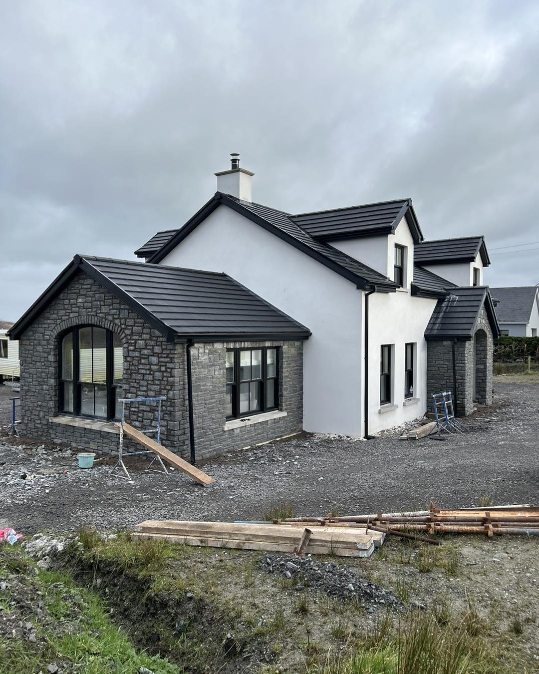 Liscannor Stoneer - Corners