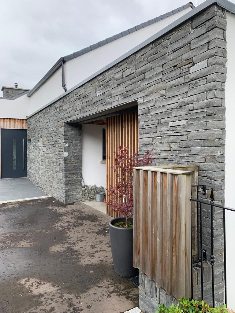 Liscannor Stoneer - Corners