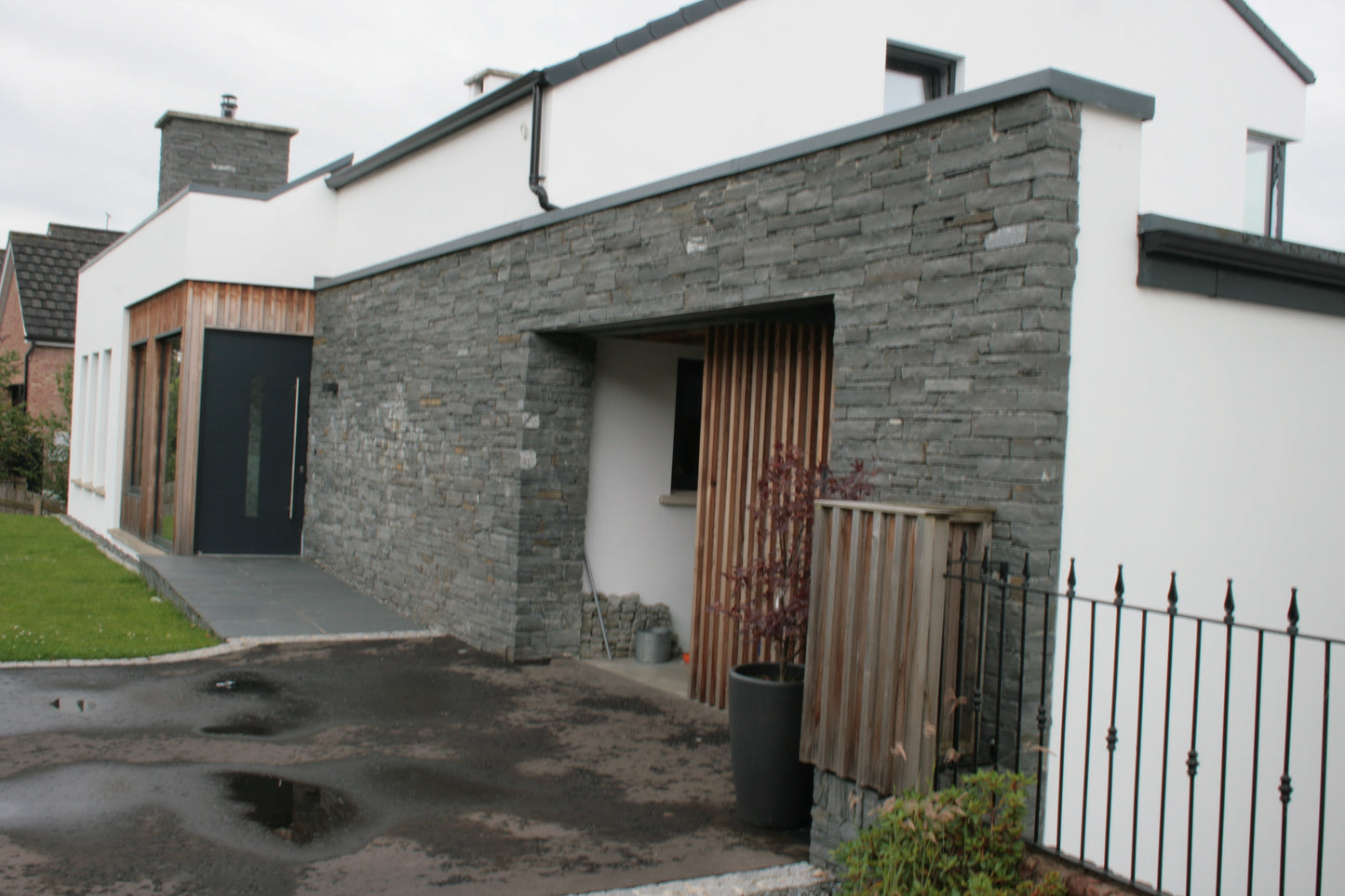 Liscannor Stoneer - Corners