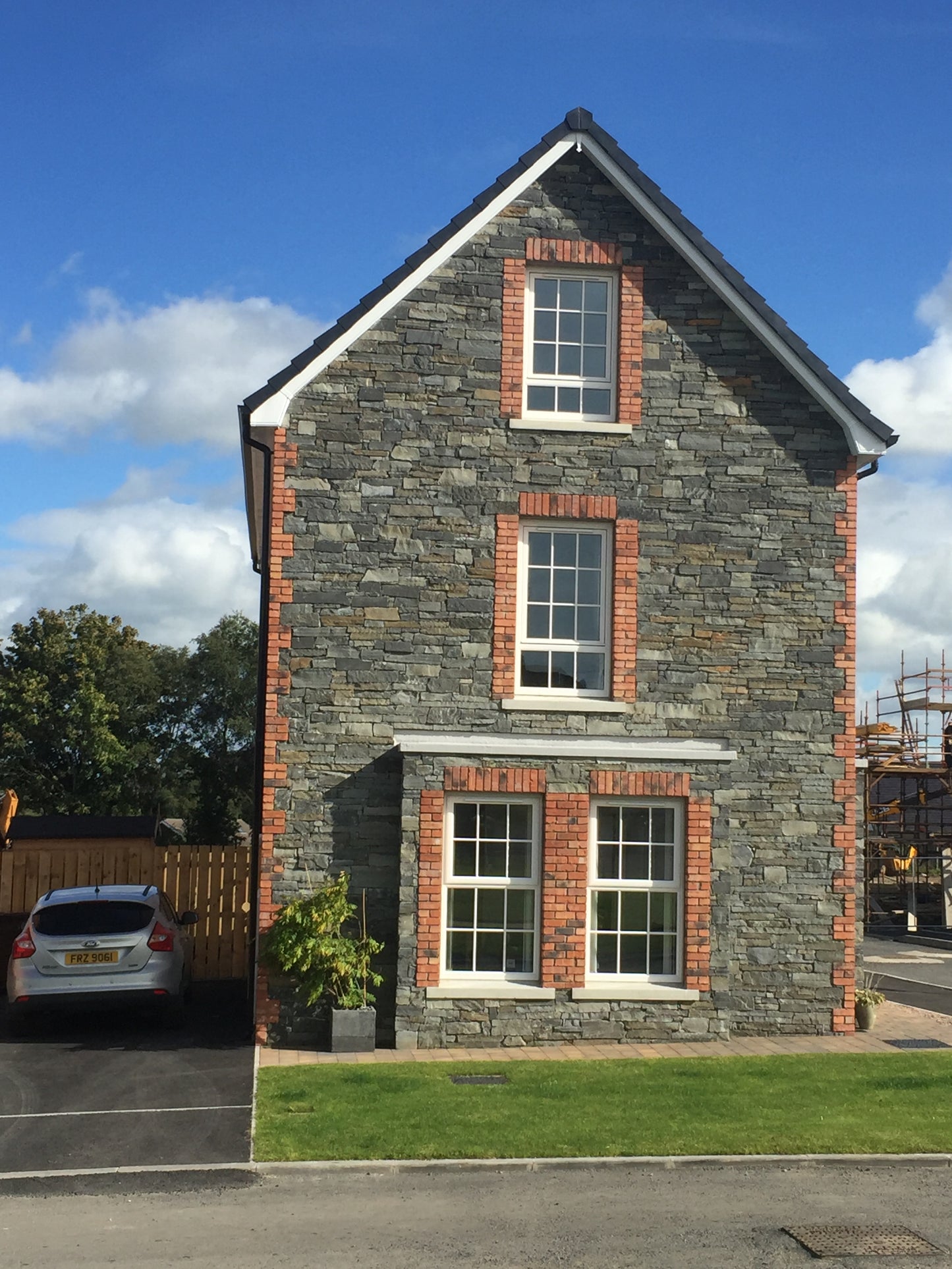 Liscannor Stoneer - Corners