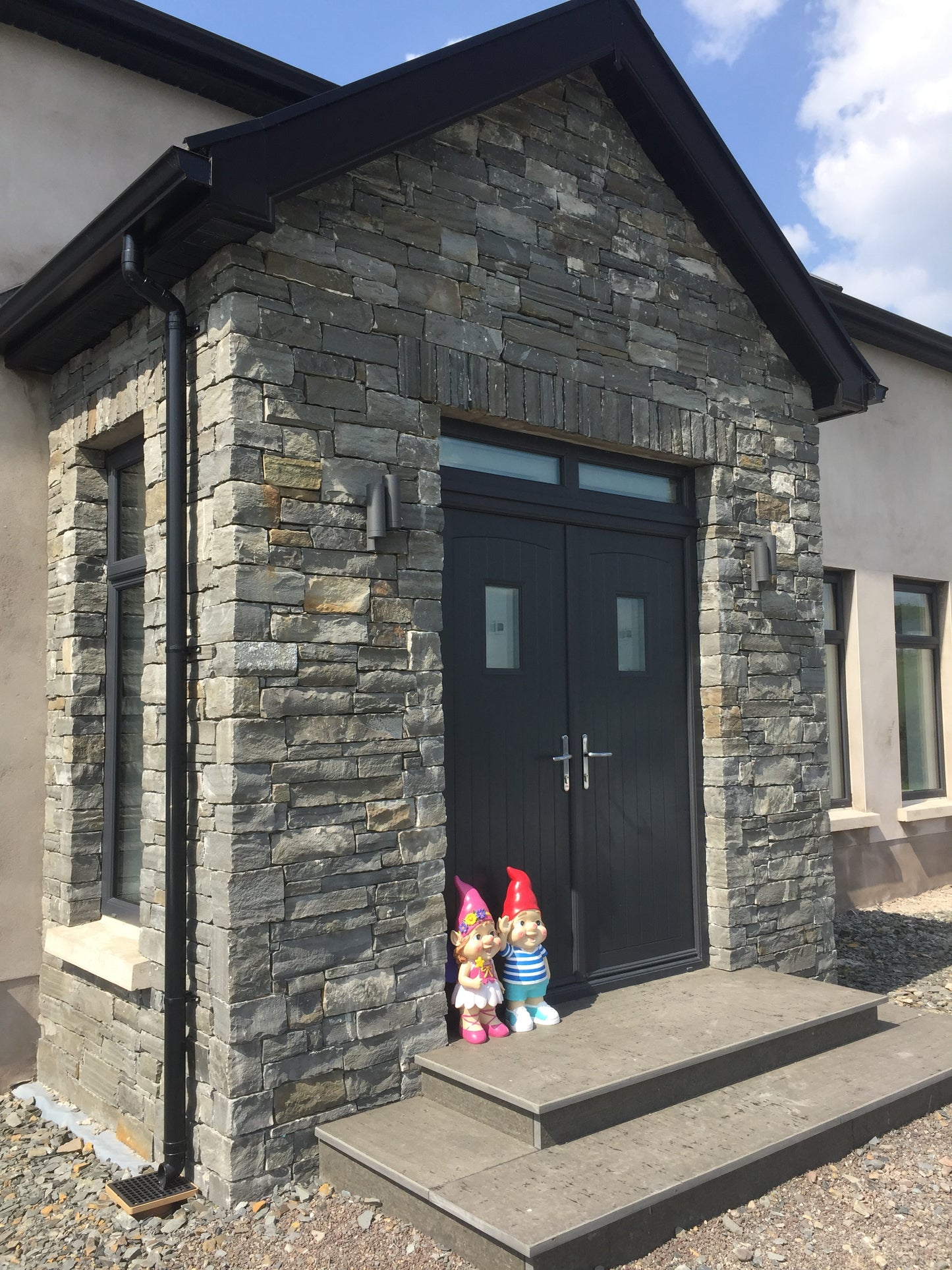 Liscannor Stoneer - Corners