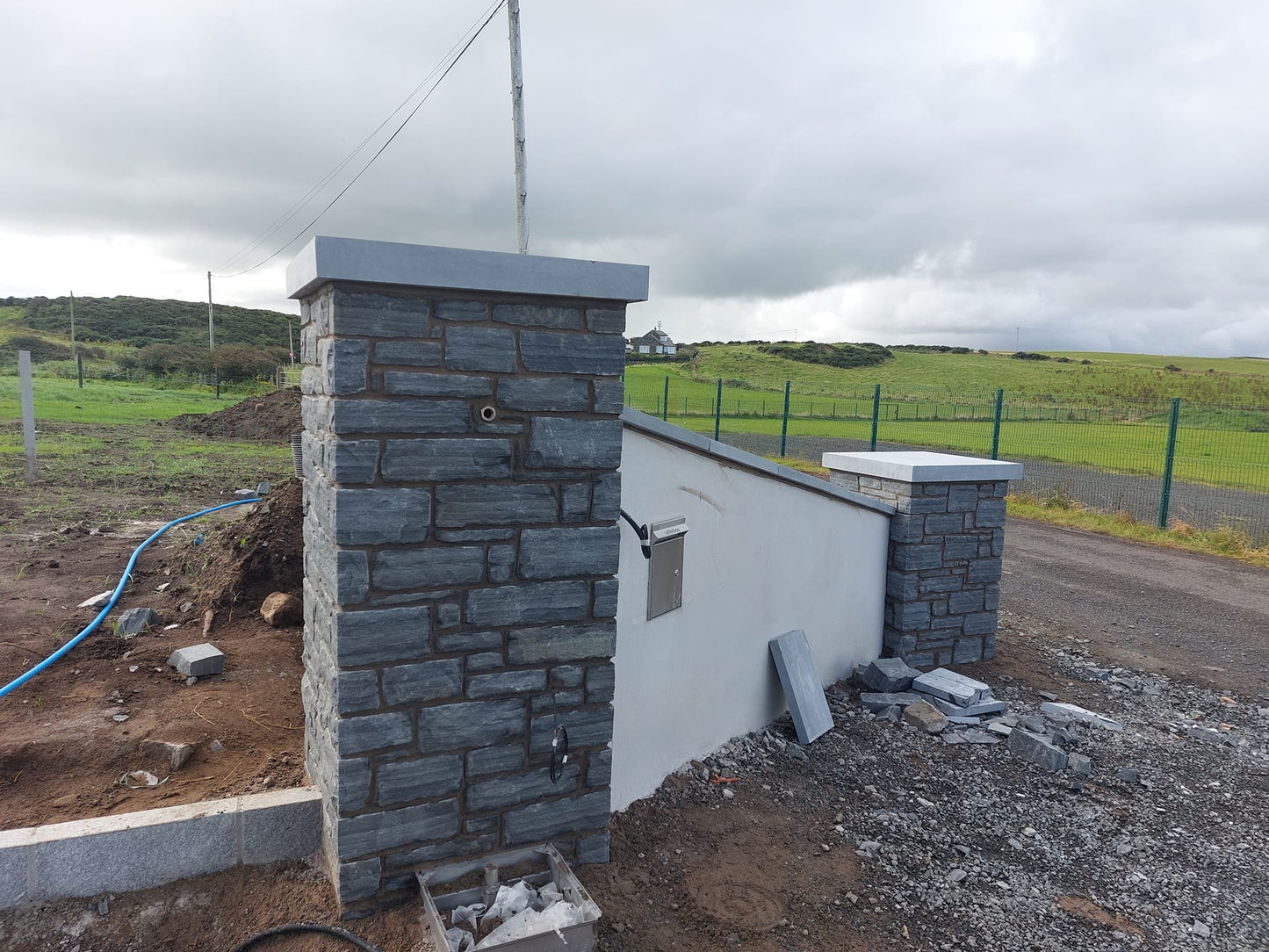 Irish Slate Stoneer - Corners