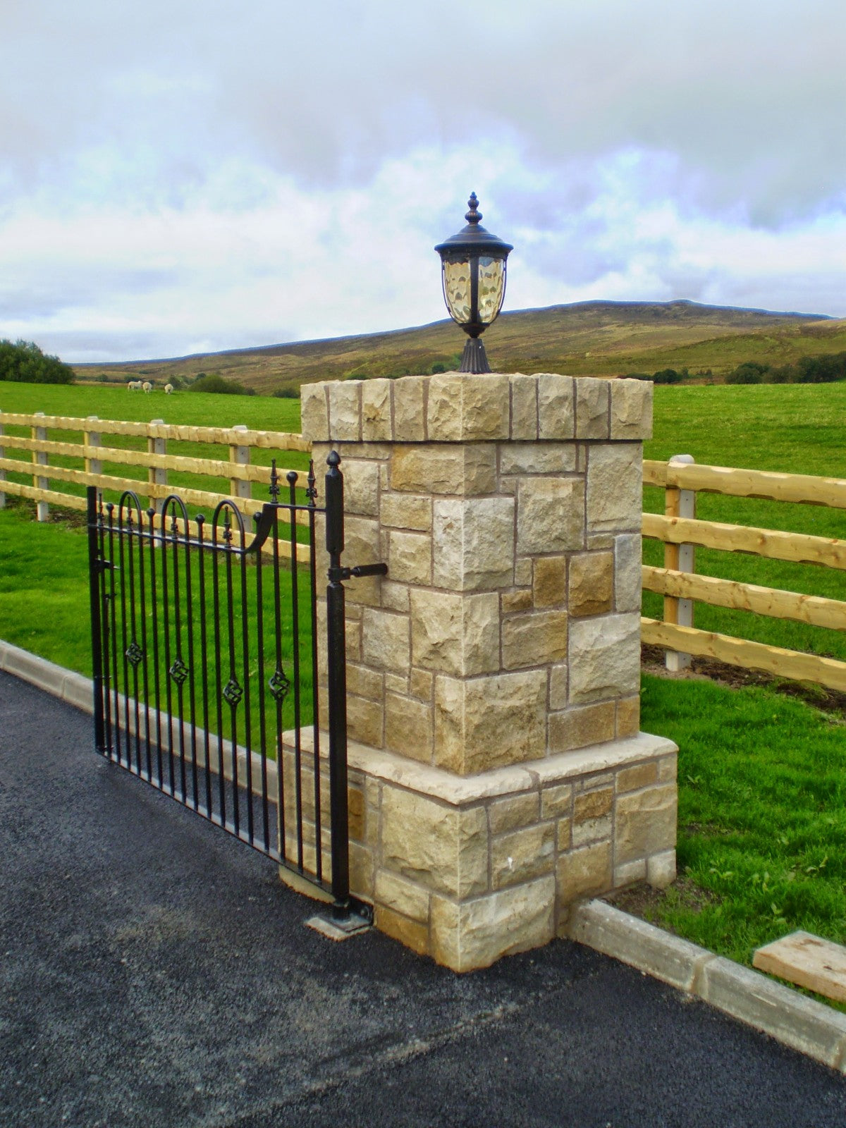 Mountcharles Sandstone - Machined