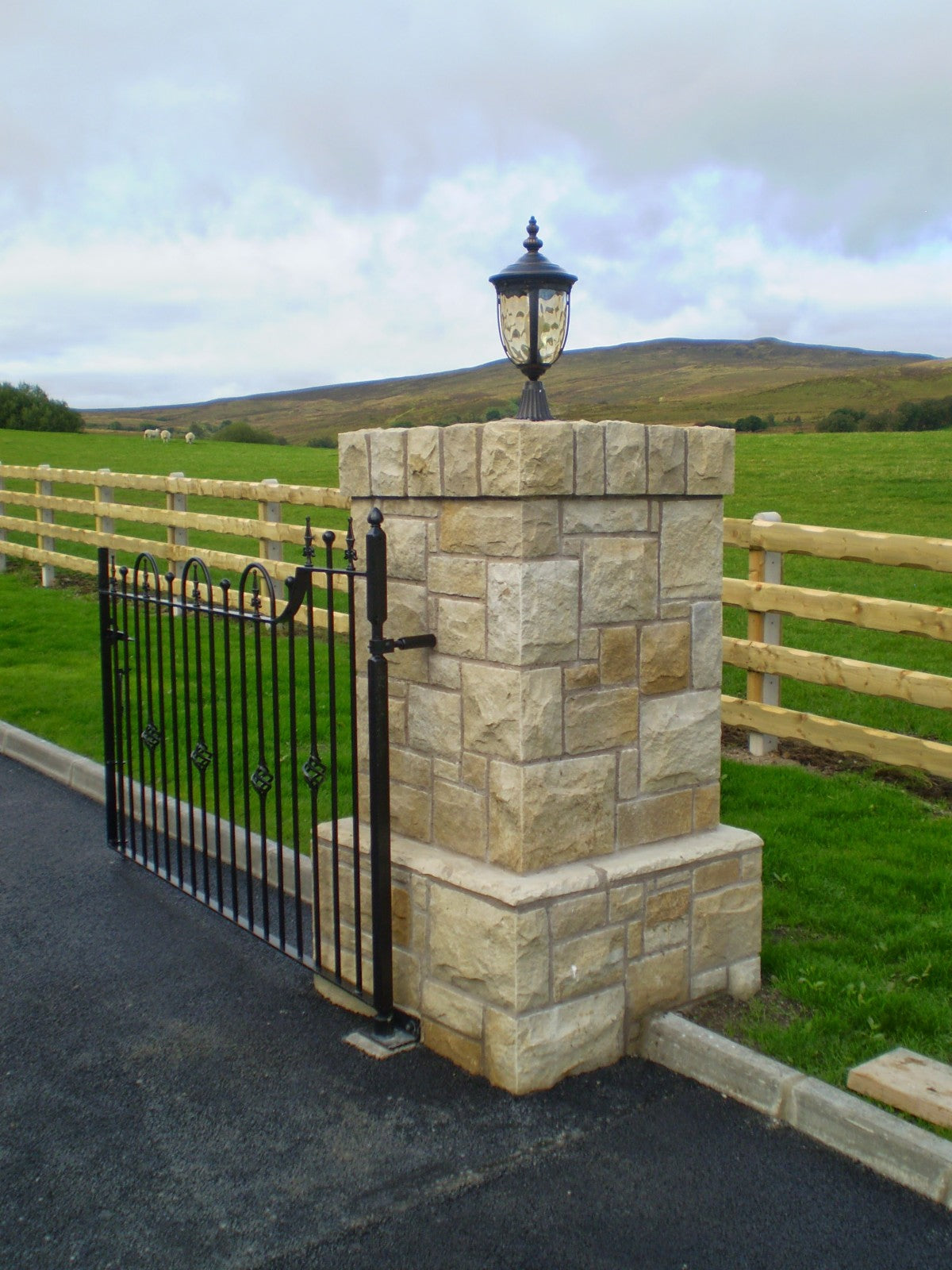 Mountcharles Sandstone - Machined
