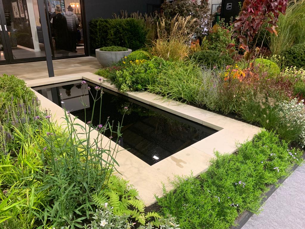 Mountcharles Sandstone Paving