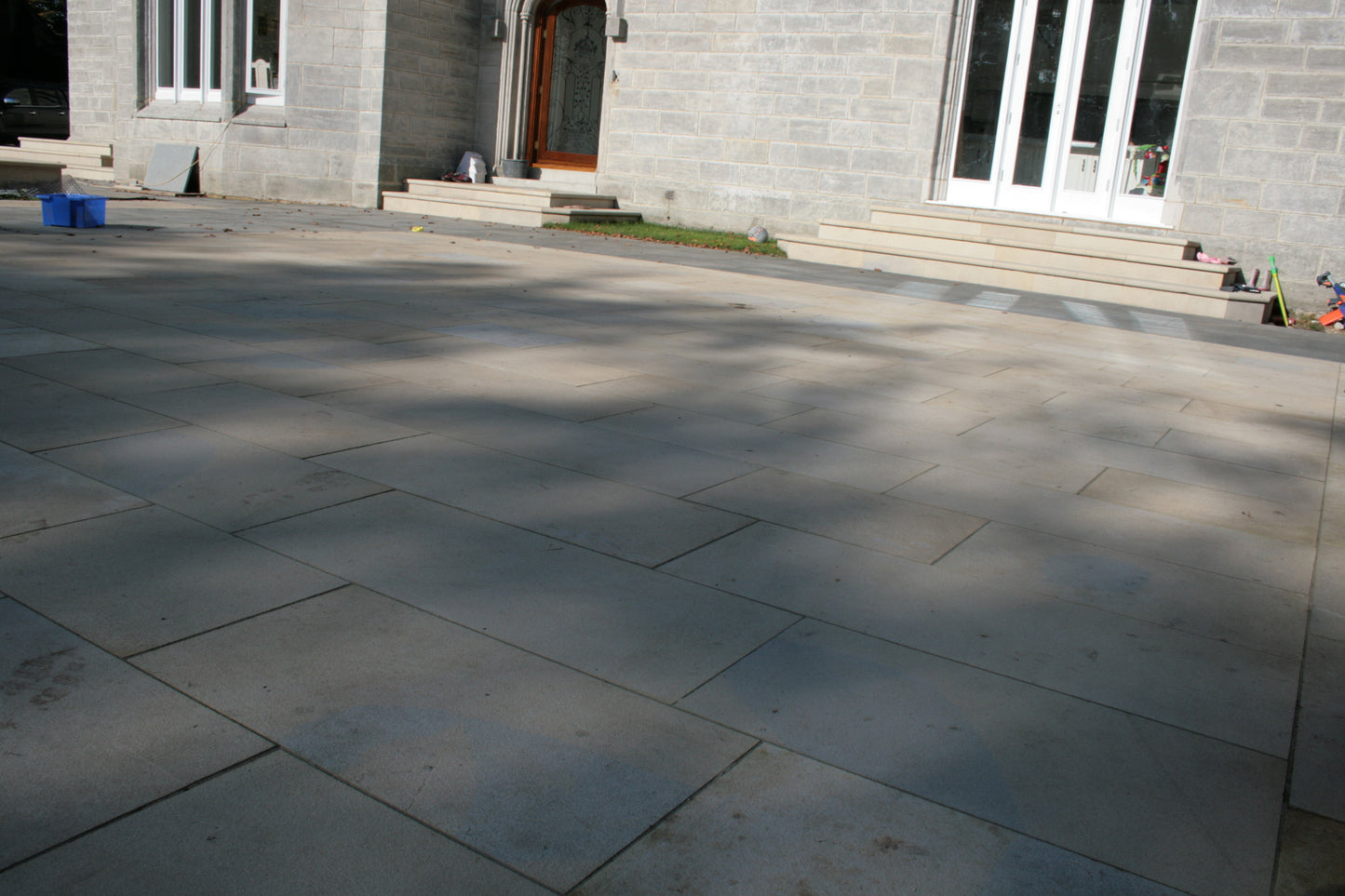 Mountcharles Sandstone Paving